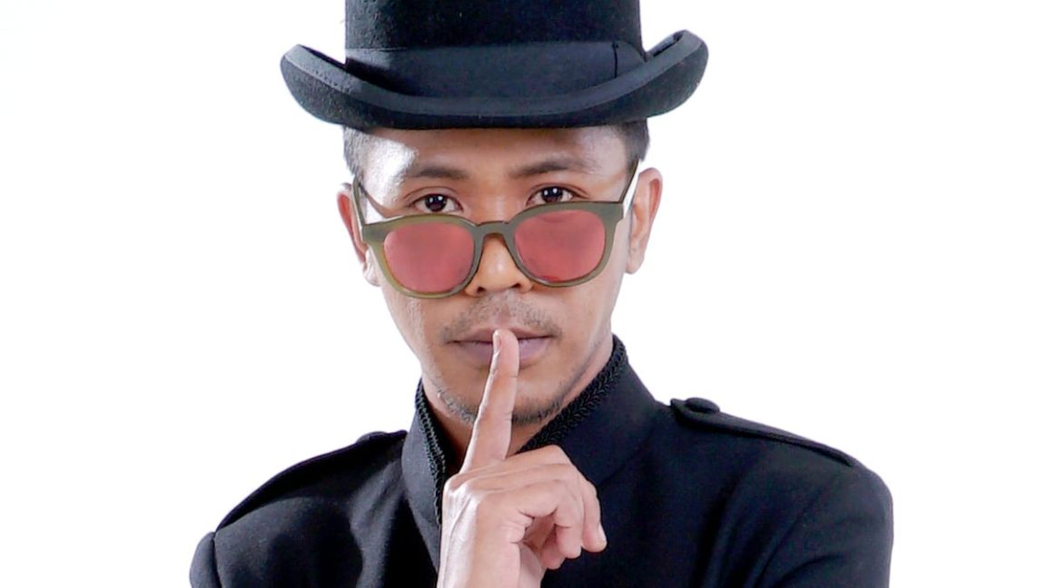 Hazama | 3