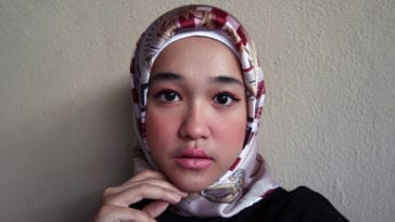 Ernie Zakri Hijab | 22