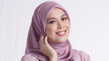 Siti Saleha Bertudung | 8