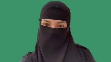 Neelofa Niqab | 21