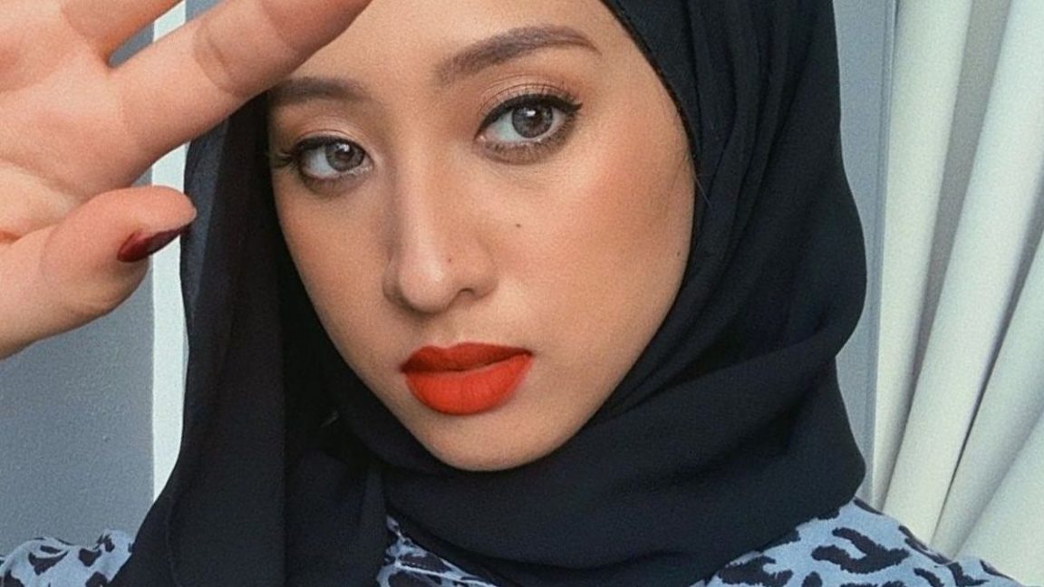 Ika Mustafa | 1