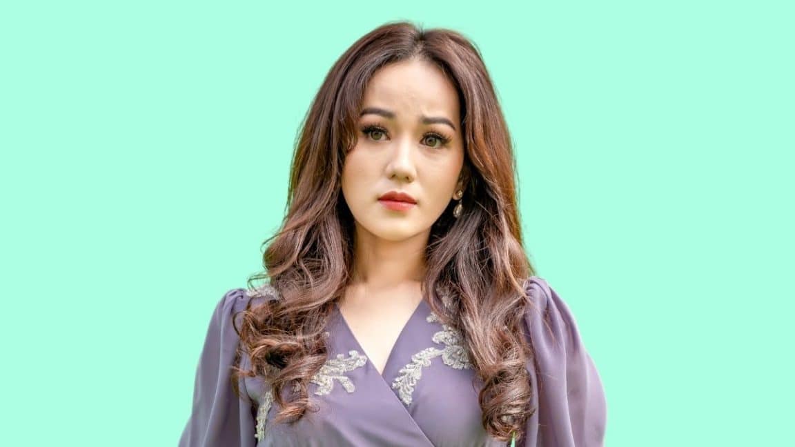 Sophia Albarakbah | 1