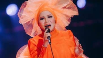 Aina Abdul | 4